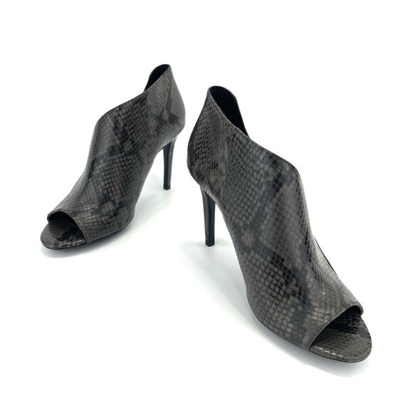 Calvin Klein Nastassia Stiletto Heels Size 8 Black & Gray Animal Print Peep Toe - Picture 14 of 16